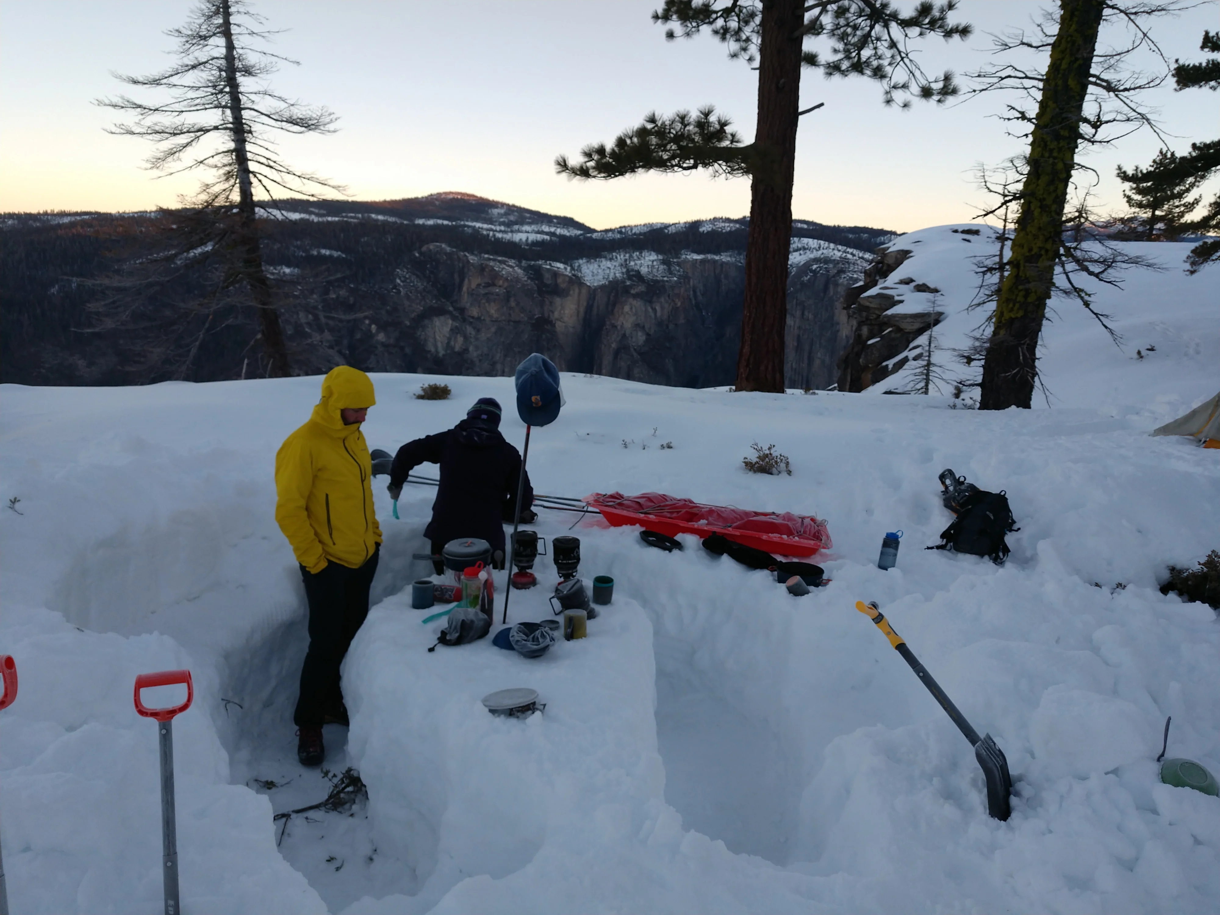 Snowshoeing Yosemite: Valley Overlook - Image 25
