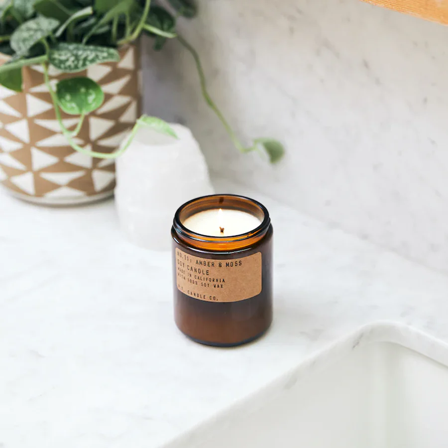 Amber & Moss 7.2oz Candle - Image 2