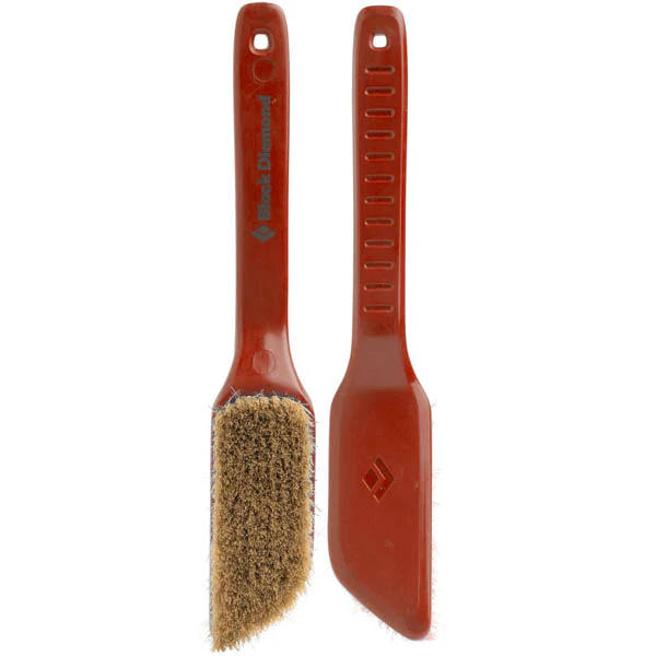 Bouldering Brush - Medium - Image 3