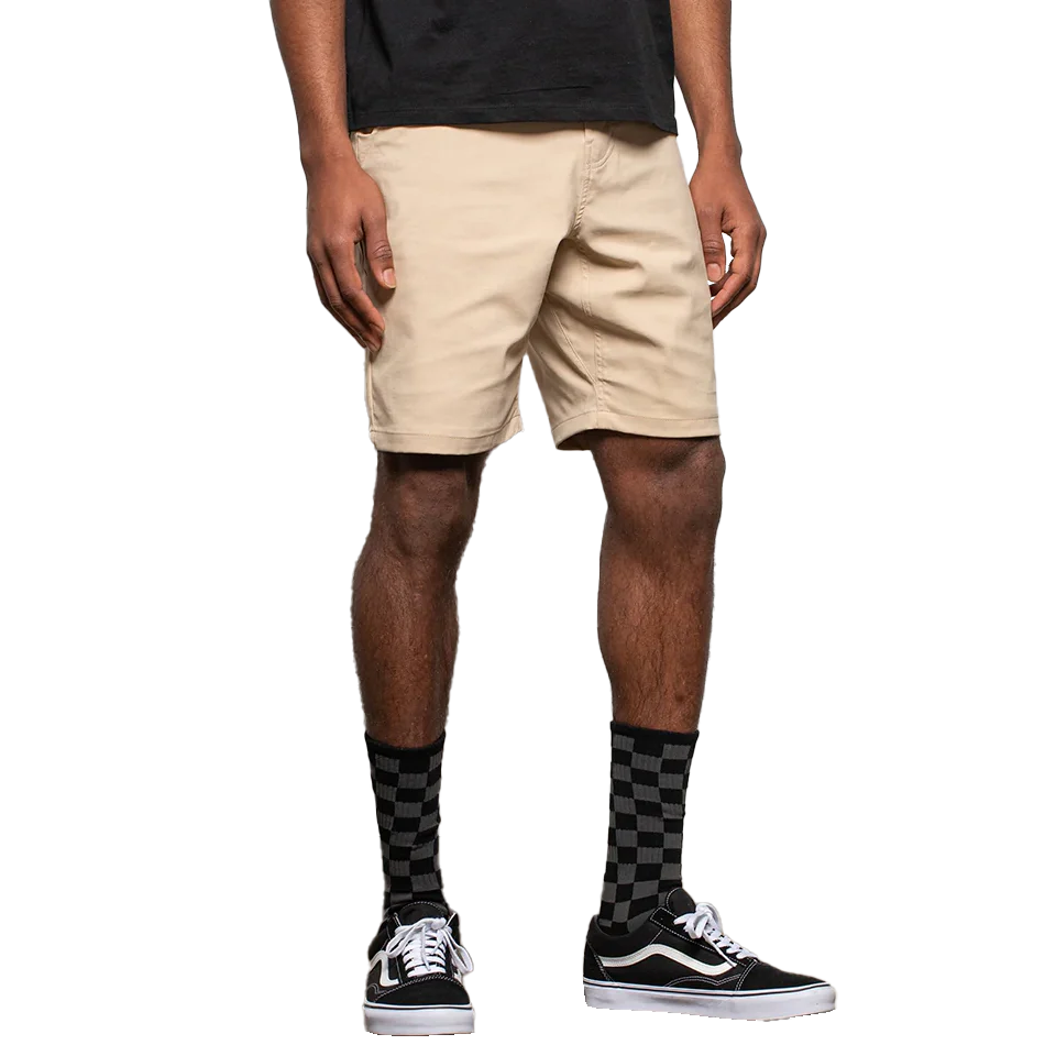 Men's Everywhere Hybrid Short - Image 4