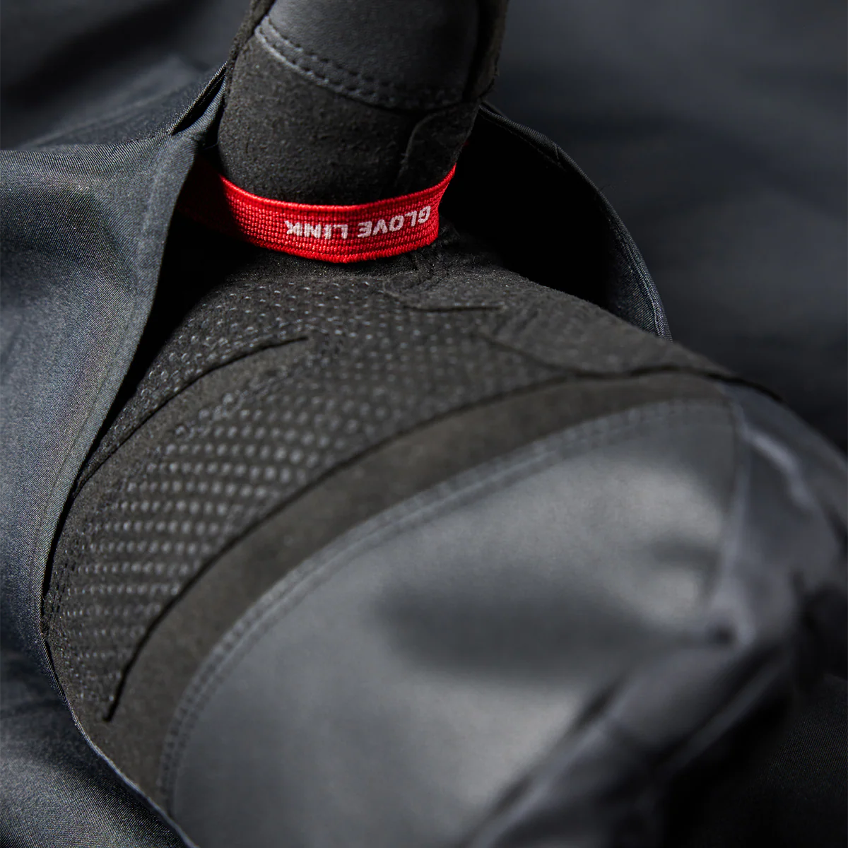 Men's Gore-Tex Core Shell Jacket - Image 11