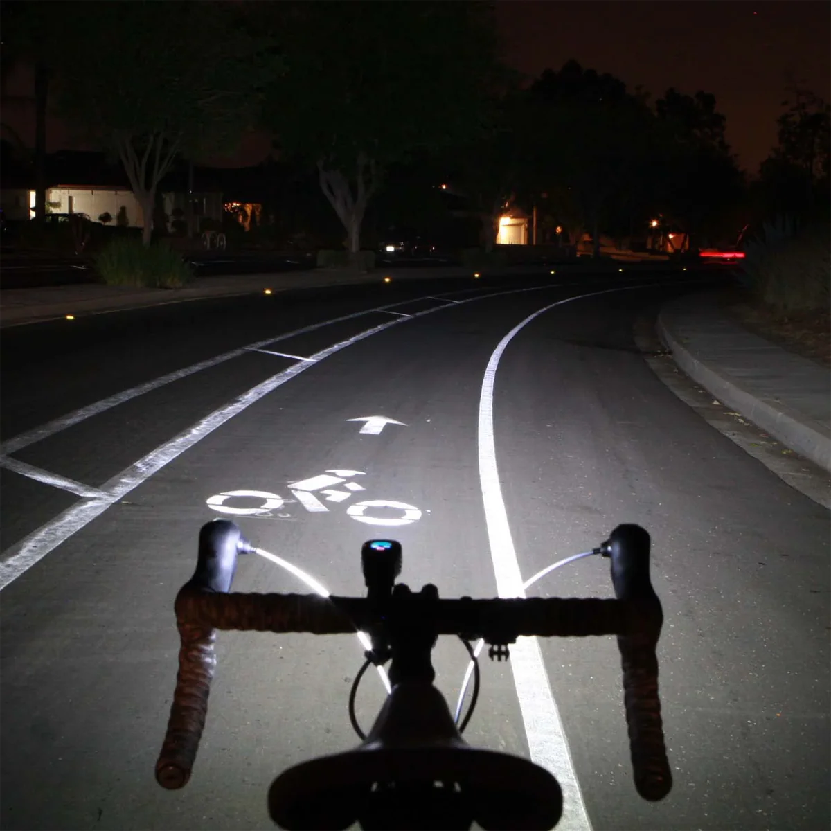 Lumina OLED 1200 Boost Headlight - Image 4