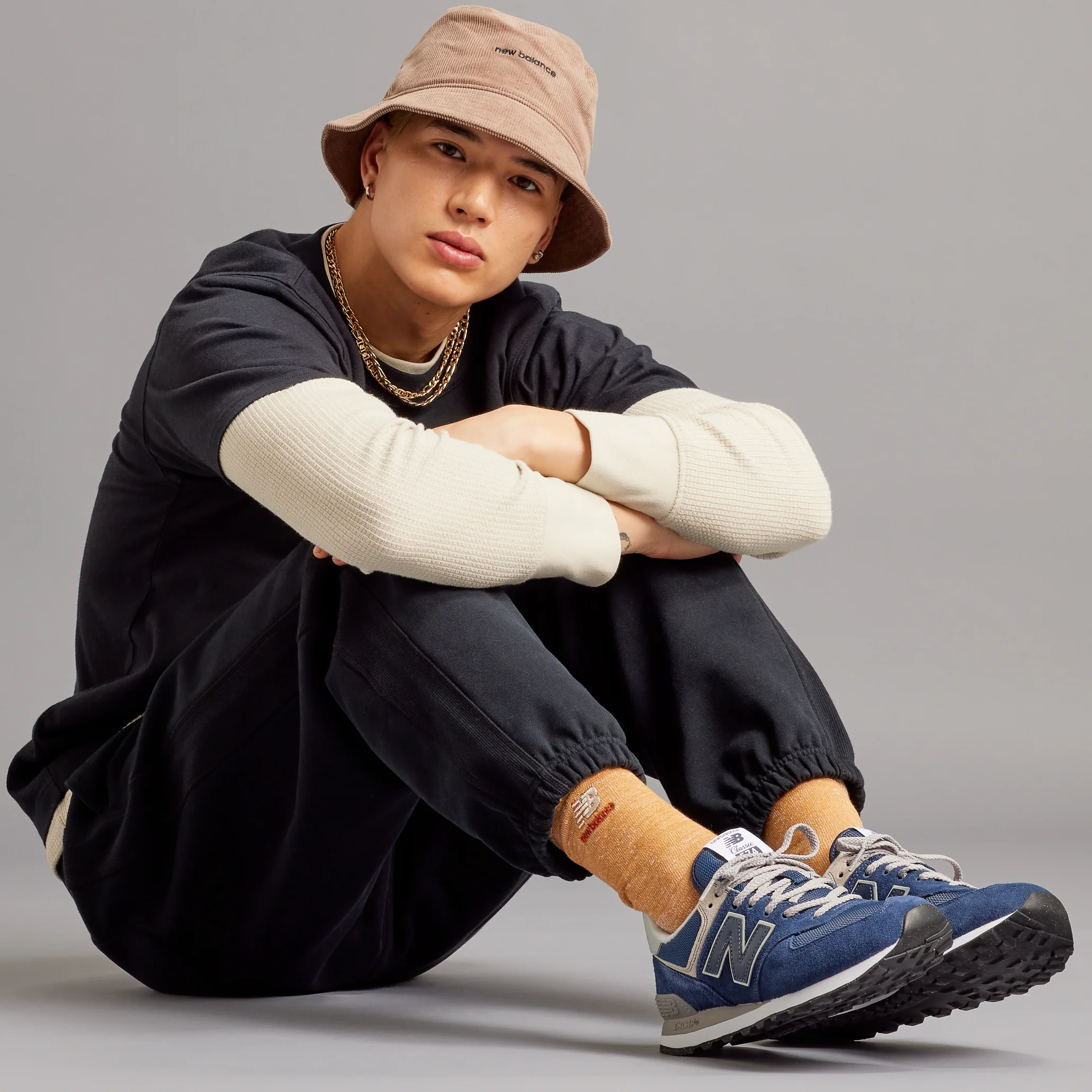 Men's NB 574 Core - Image 11