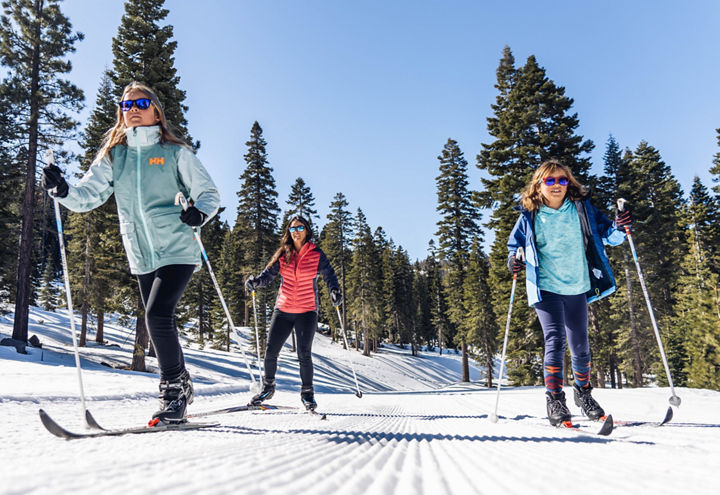 Northstar Ski Bus - Image 4