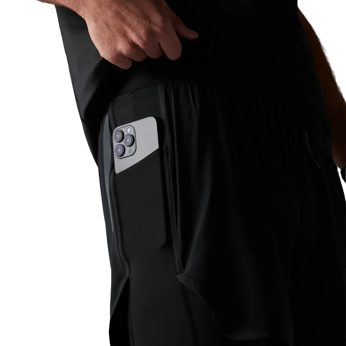 Men's Pacer Hybrid Short 5" - Image 4