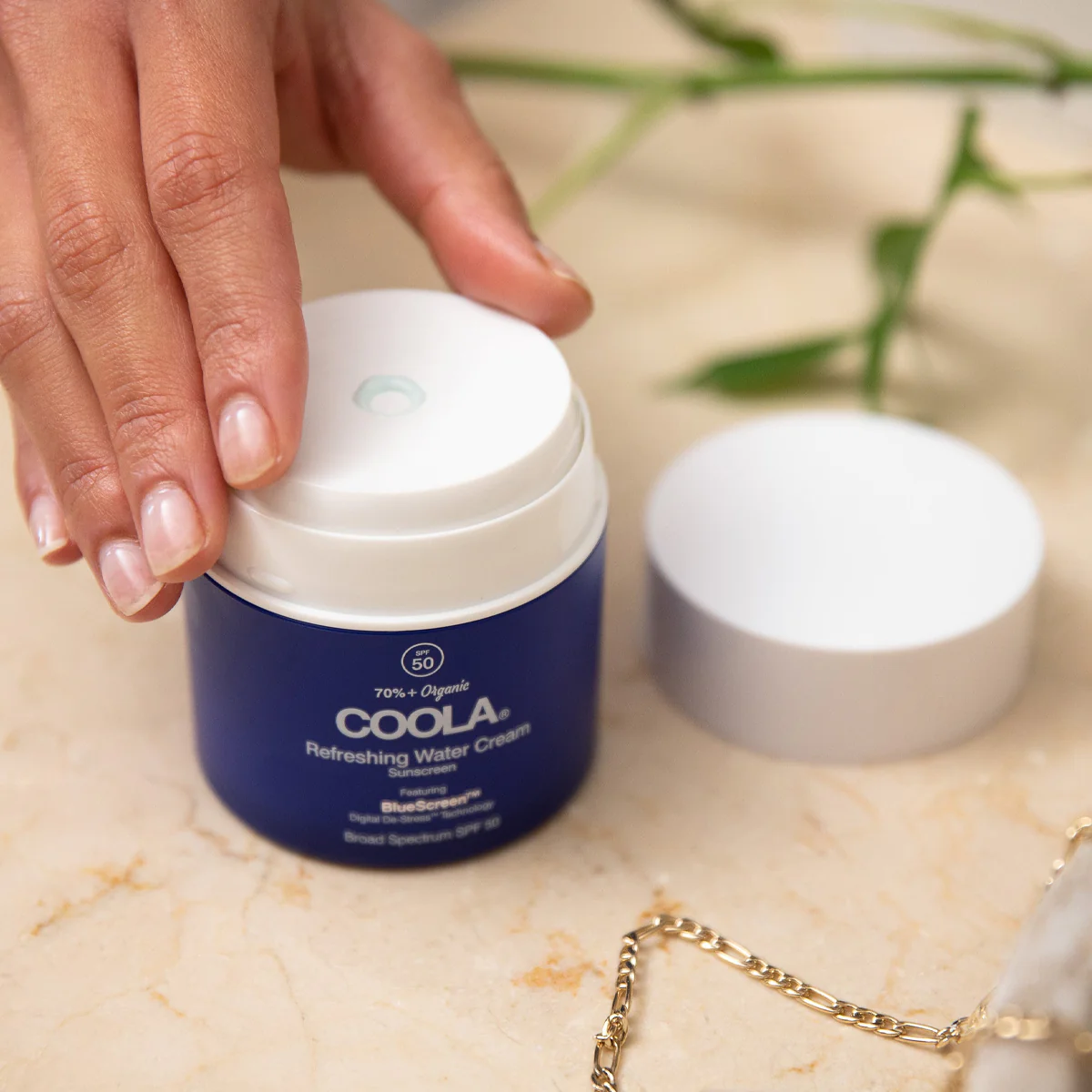 Refreshing Water Cream Organic Face Sunscreen SPF 50 - Image 3