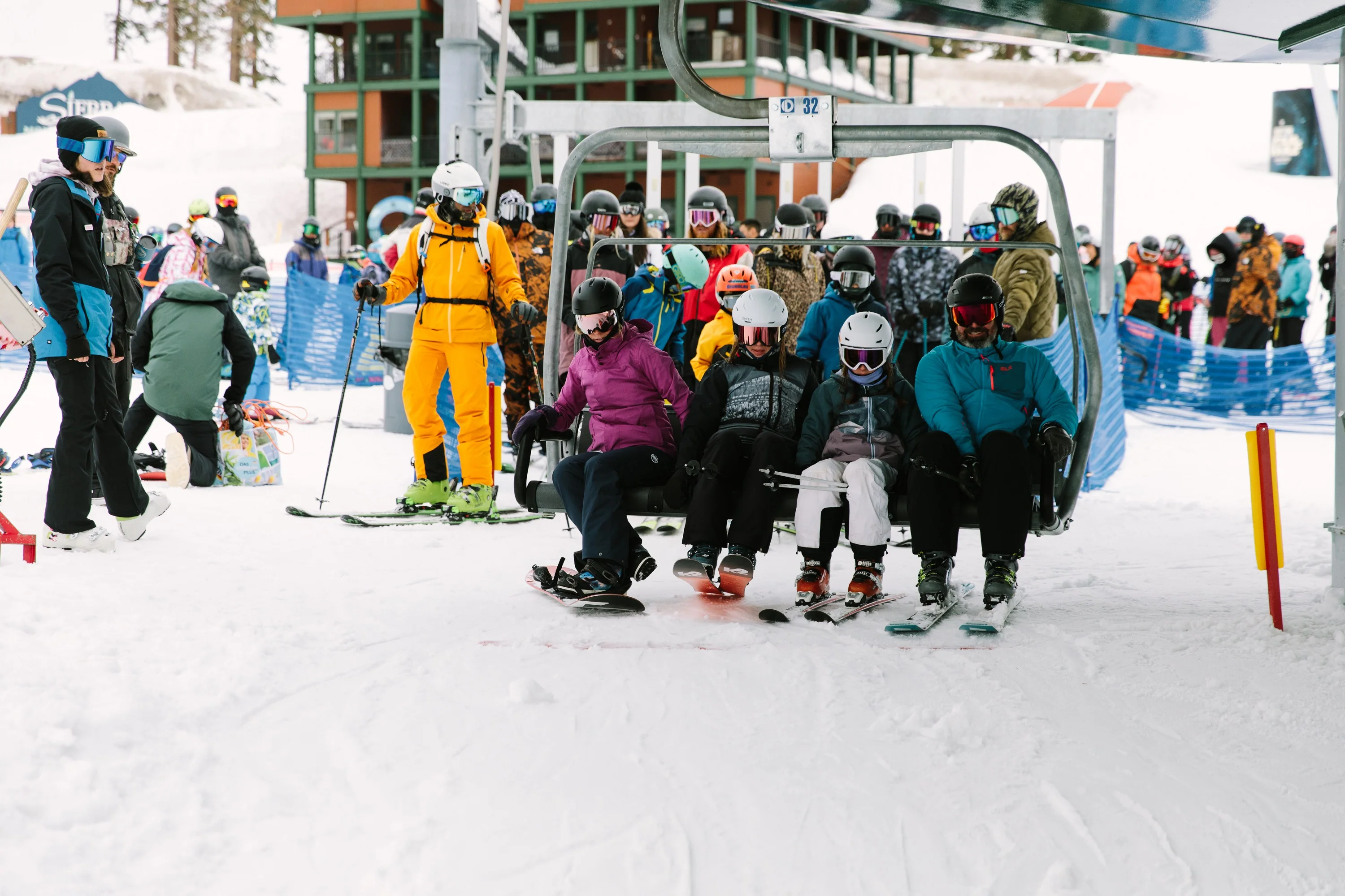 Sierra-at-Tahoe Ski Bus - Image 2