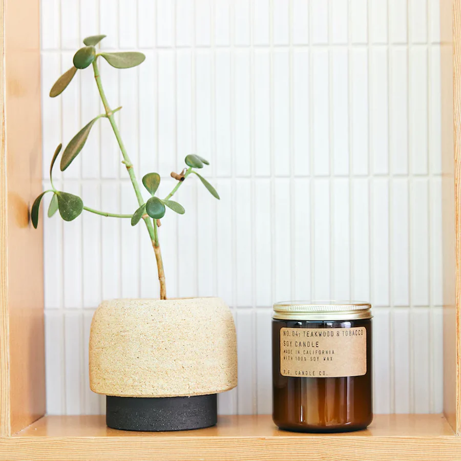 Teakwood & Tobacco 7.2oz Candle - Image 2