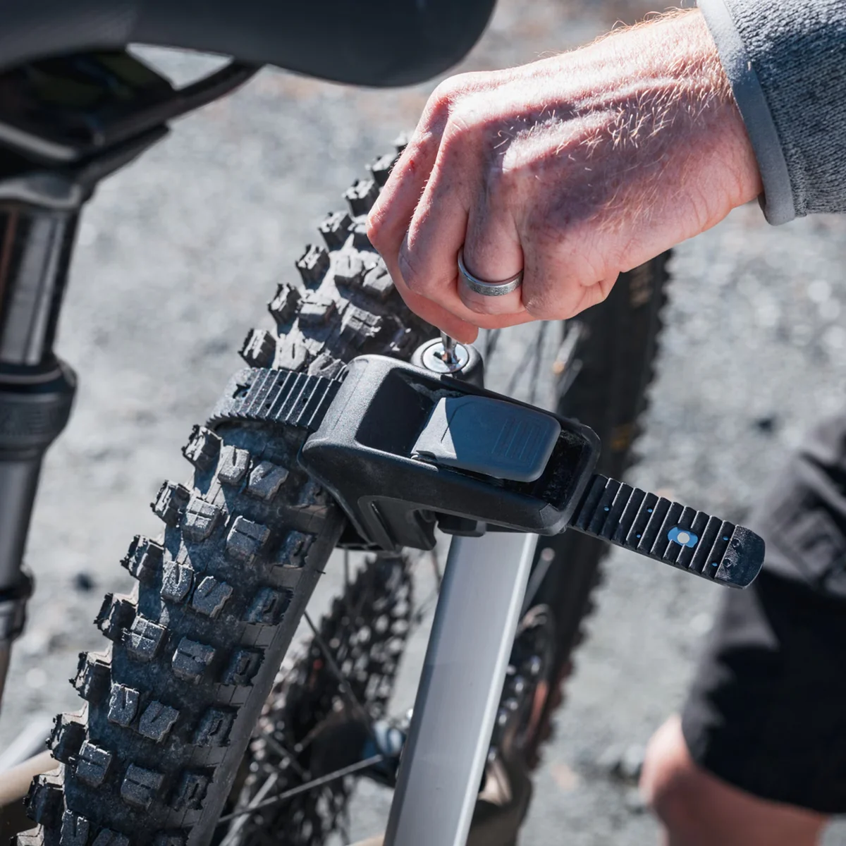 Vero 2 Bike Hitch Rack - Image 7