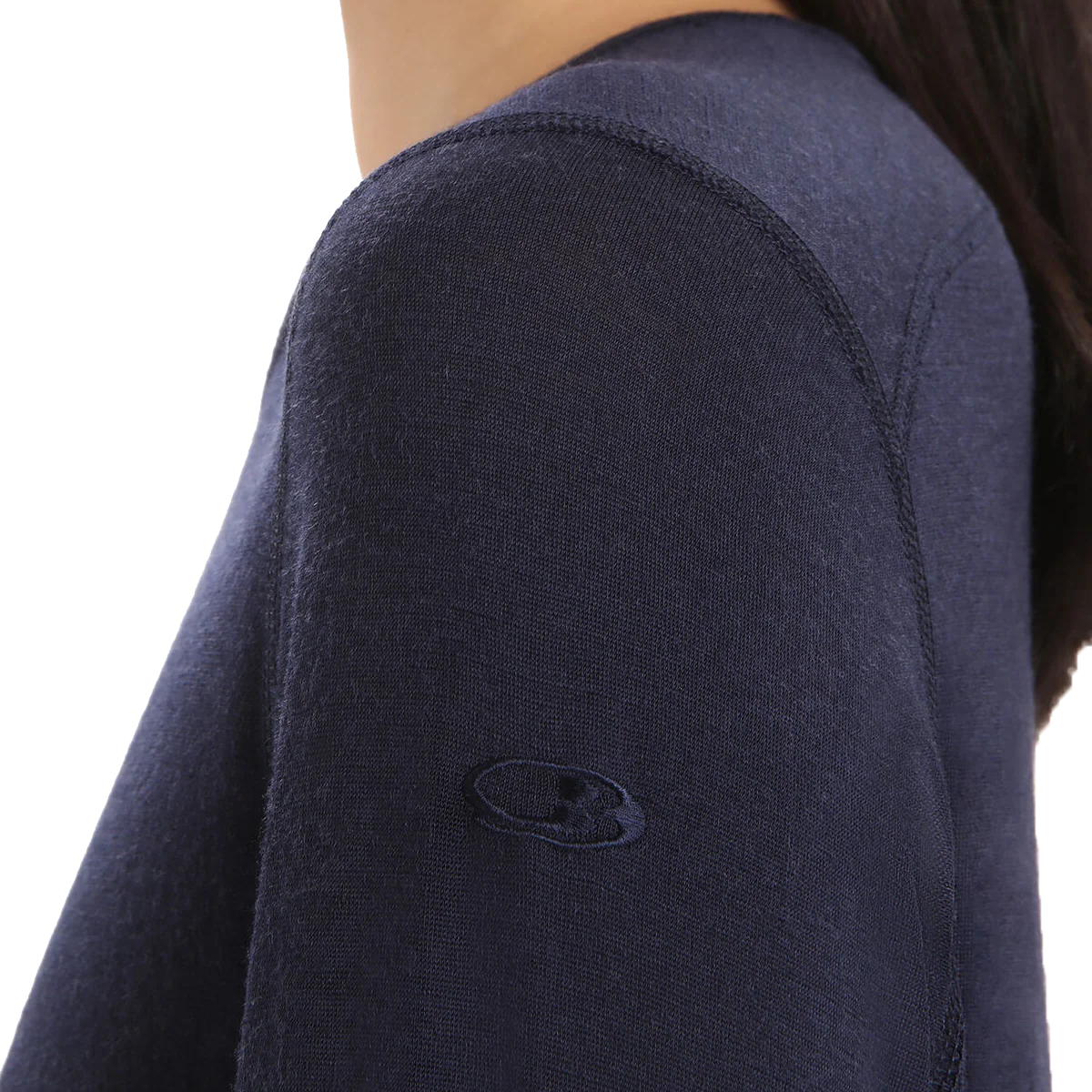 Women's 200 Oasis Long Sleeve Crewe - Image 10