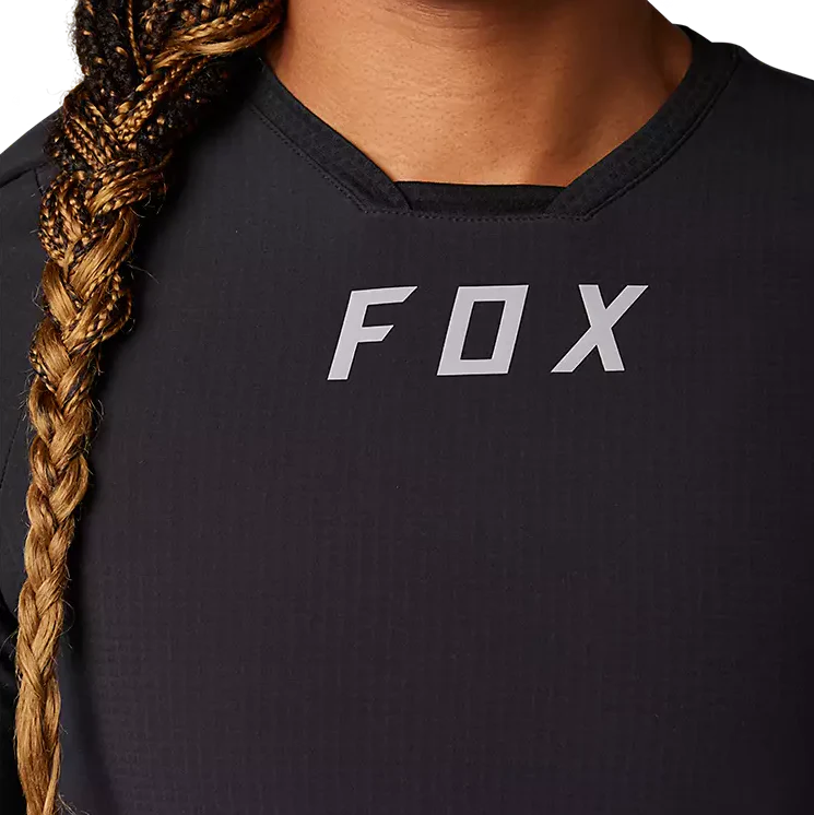 Women's Defend Thermal Jersey - Image 4