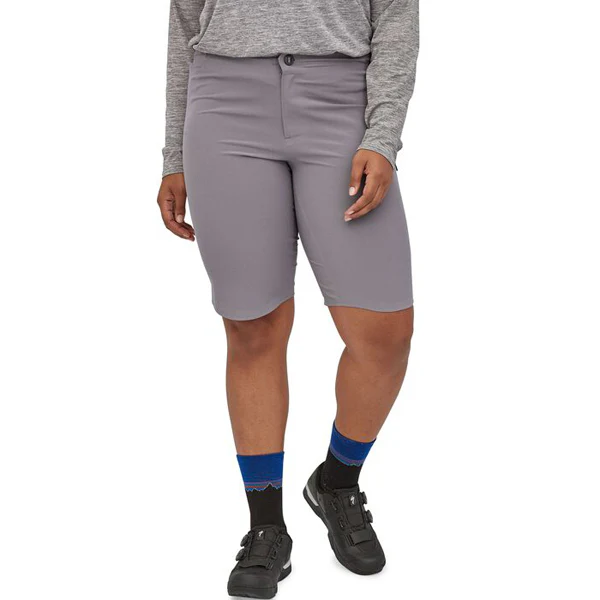 Women's Dirt Roamer Bike Shorts - Image 3