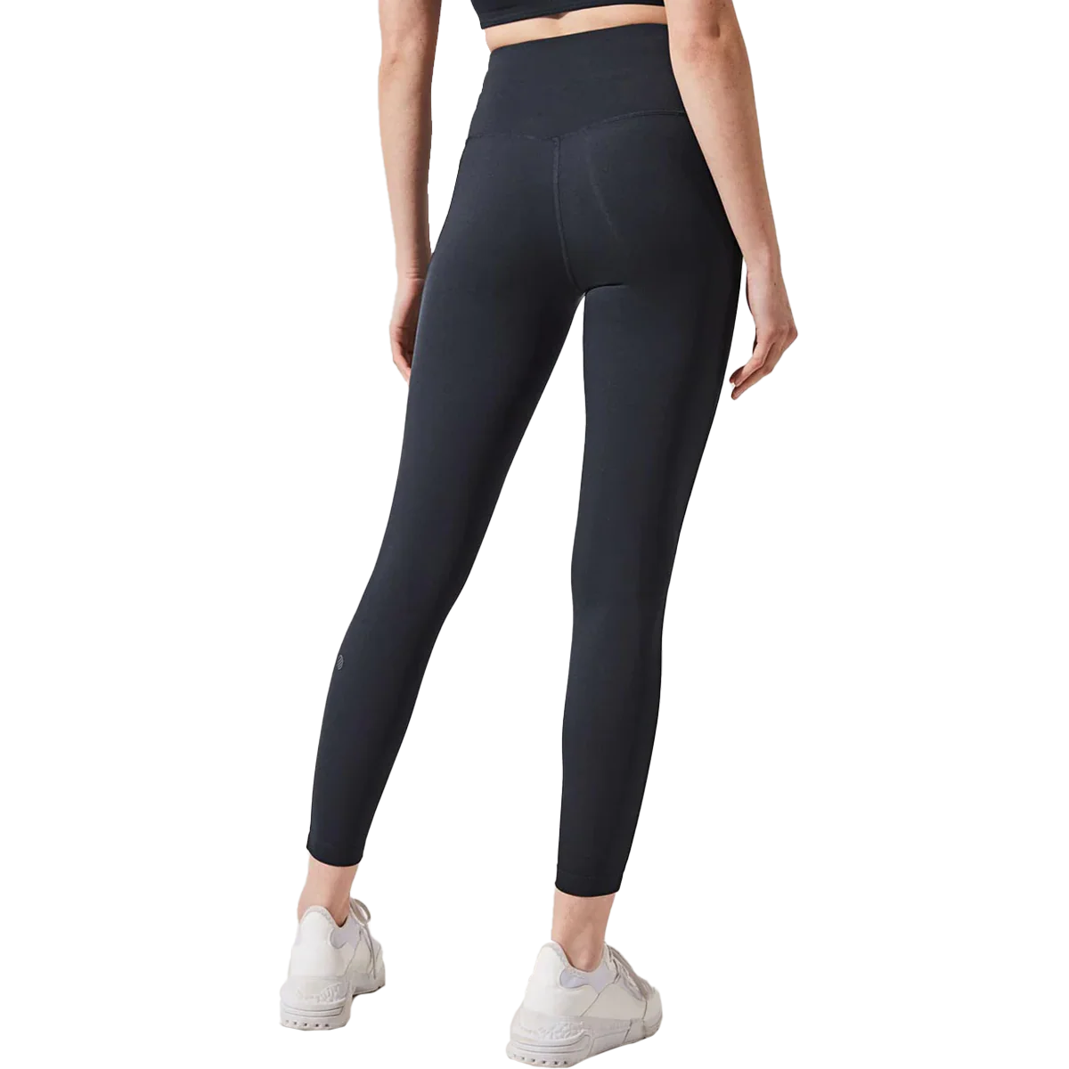 Women's Vital High-Waisted 26" Side Pocket Legging - Image 5